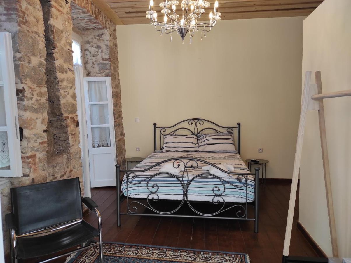 1830 Chateau Nafplio Bagian luar foto